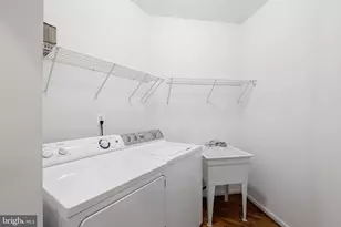 5607 Lierman Cir, Centreville, VA 20120 - Photo 41