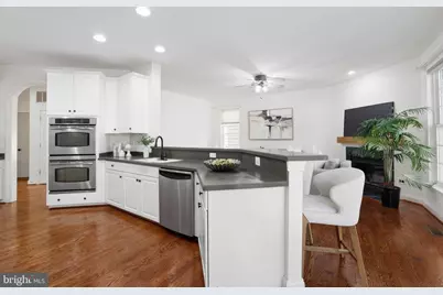 5607 Lierman Circle, Centreville, VA 20120 - Photo 15