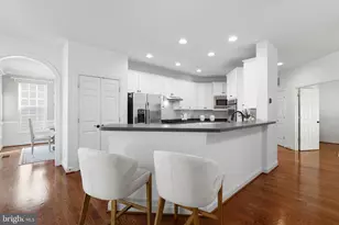 5607 Lierman Cir, Centreville, VA 20120 - Photo 21