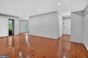521 Florida Ave, Herndon, VA 20170 - Photo 9