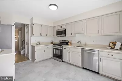 7831 Ashley Glen Road, Annandale, VA 22003 - Photo 21