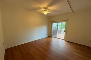2427 Dew Meadow Ct, Herndon, VA 20171 - Photo 13