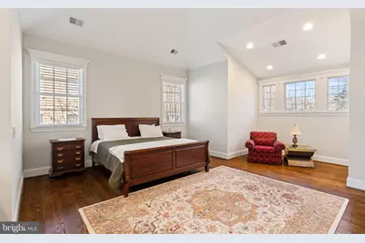 1604 Colonial Lane, McLean, VA 22102 - Photo 29