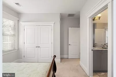 1604 Colonial Lane, McLean, VA 22102 - Photo 37