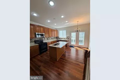 8140 Gilroy Drive, Lorton, VA 22079 - Photo 13