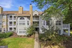 5629 Willoughby Newton Dr, Centreville, VA 20120 - Photo 1