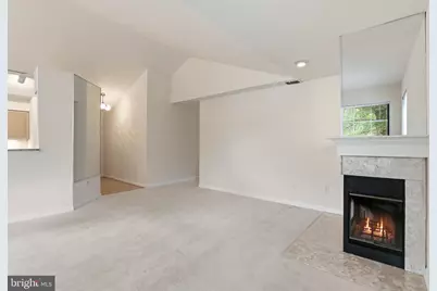 5629 Willoughby Newton Drive #21, Centreville, VA 20120 - Photo 7