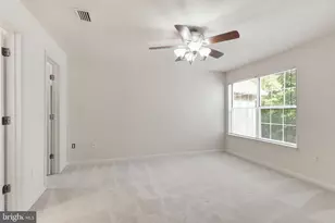 5629 Willoughby Newton Dr, Centreville, VA 20120 - Photo 15