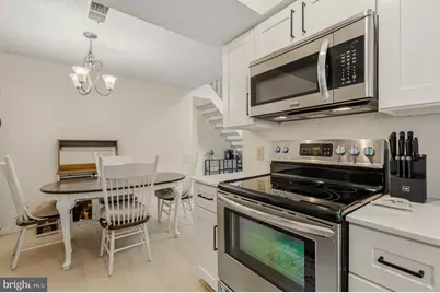 12010 Golf Ridge Court #302, Fairfax, VA 22033 - Photo 19
