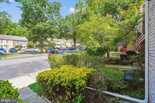 8021 Bethelen Woods Ln, Springfield, VA 22153 - Photo 27