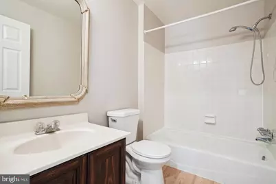 8021 Bethelen Woods Lane, Springfield, VA 22153 - Photo 23