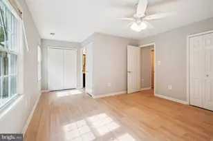 8021 Bethelen Woods Ln, Springfield, VA 22153 - Photo 17