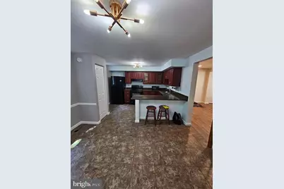 8135 Loving Forest Court, Springfield, VA 22153 - Photo 5