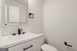 6121 Winnepeg Dr, Burke, VA 22015 - Photo 69