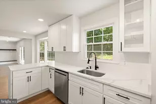 6121 Winnepeg Dr, Burke, VA 22015 - Photo 43