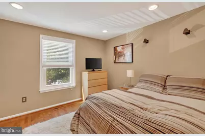 6608 Rockleigh Way, Alexandria, VA 22315 - Photo 19