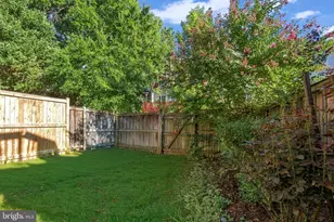 9659 Franklin Woods Pl, Lorton, VA 22079 - Photo 5