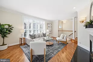 8143 Madrillon Ct, Vienna, VA 22182 - Photo 5