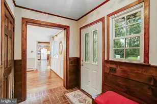 1075 Manning St, Great Falls, VA 22066 - Photo 13
