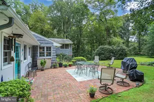 1075 Manning St, Great Falls, VA 22066 - Photo 11