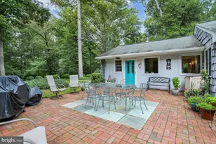 1075 Manning St, Great Falls, VA 22066 - Photo 7