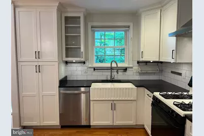 8711 Braeburn Drive, Annandale, VA 22003 - Photo 15