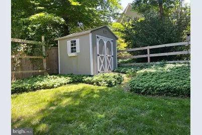 8711 Braeburn Drive, Annandale, VA 22003 - Photo 41