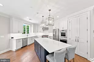 502 MacArthur Ave NE, Vienna, VA 22180 - Photo 3