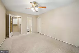 3360 Woodburn Rd, Annandale, VA 22003 - Photo 7
