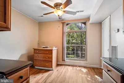 3360 Woodburn Road #33, Annandale, VA 22003 - Photo 5