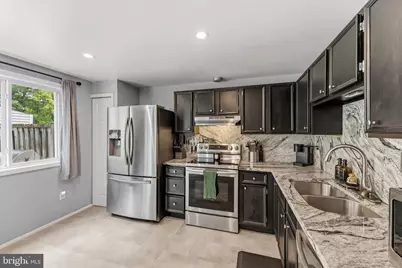 8794 Newington Commons Road, Lorton, VA 22079 - Photo 11