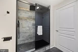 2451 Midtown Ave, Alexandria, VA 22303 - Photo 35