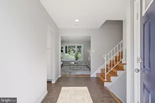 5215 Lighthorne Rd, Burke, VA 22015 - Photo 3