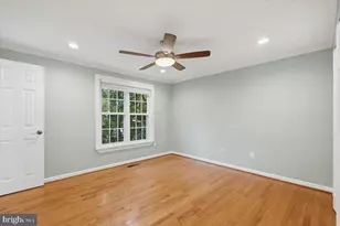 10421 Todman Landing, Burke, VA 22015 - Photo 13