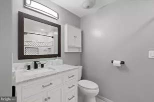 10421 Todman Landing, Burke, VA 22015 - Photo 21