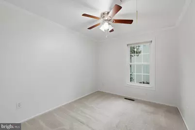 10421 Todman Landing, Burke, VA 22015 - Photo 19