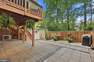 10421 Todman Landing, Burke, VA 22015 - Photo 33