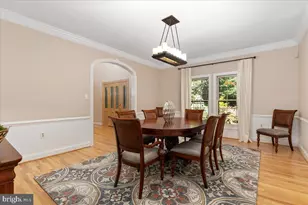 1358 Lake Forest Ct, Reston, VA 20194 - Photo 17