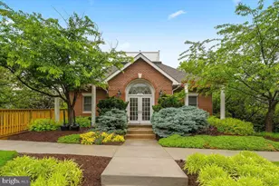 11565 Cavalier Landing Ct, Fairfax, VA 22030 - Photo 37