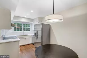 7729 Inversham Dr, Falls Church, VA 22042 - Photo 11