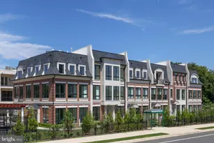 7045 Liberty Ln, McLean, VA 22101 - Photo 1