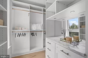 7045 Liberty Ln, McLean, VA 22101 - Photo 41