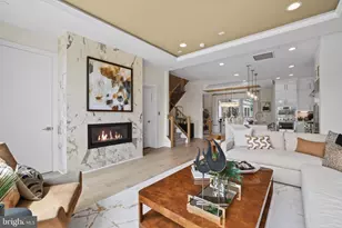 7045 Liberty Ln, McLean, VA 22101 - Photo 29