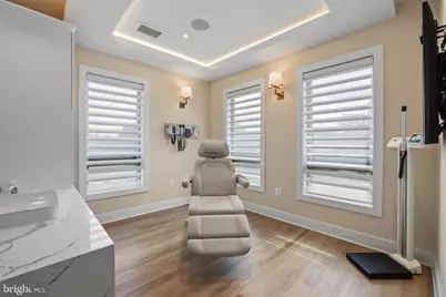 7045 Liberty Lane, McLean, VA 22101 - Photo 57