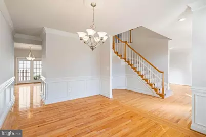 2038 Madrillon Road, Vienna, VA 22182 - Photo 7