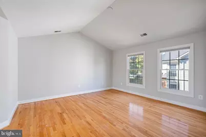 2038 Madrillon Road, Vienna, VA 22182 - Photo 29