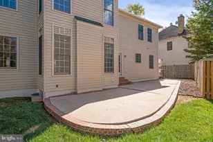 2038 Madrillon Rd, Vienna, VA 22182 - Photo 45