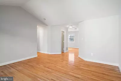 2038 Madrillon Road, Vienna, VA 22182 - Photo 31
