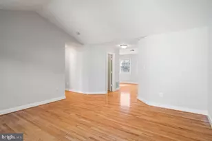 2038 Madrillon Rd, Vienna, VA 22182 - Photo 31