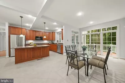 13770 Henry Pond, Chantilly, VA 20151 - Photo 9
